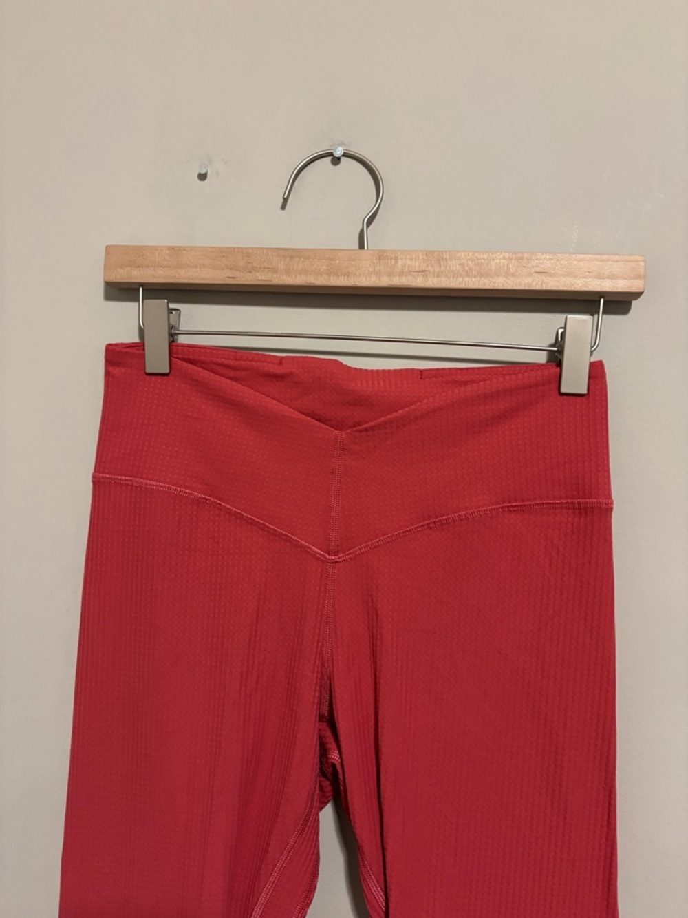 Lululemon V-Waist Yoga Tight 25” Grid Texture Vintage Rose Size 8 - Picture 7 of 10